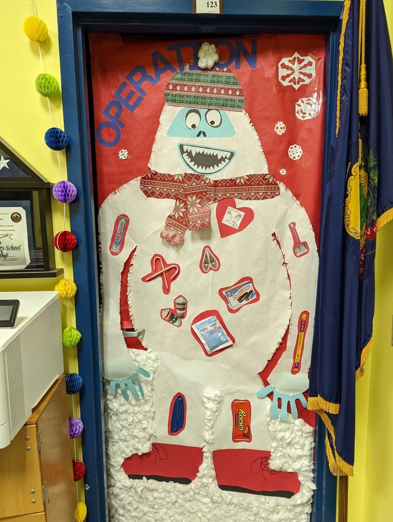 Abominable snowman door decoration